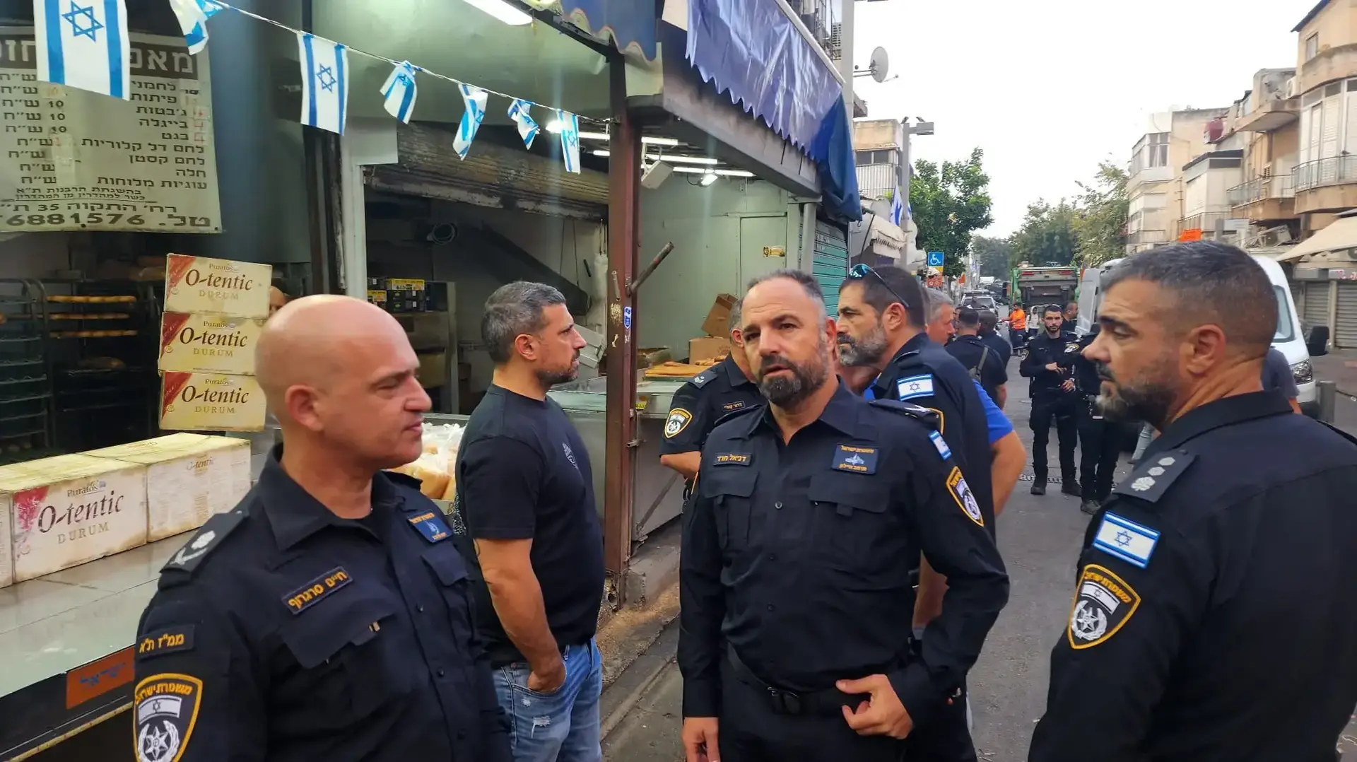 זירת רצח של בן 70 בתל אביב זירת רצח של בן 70 בתל אביב