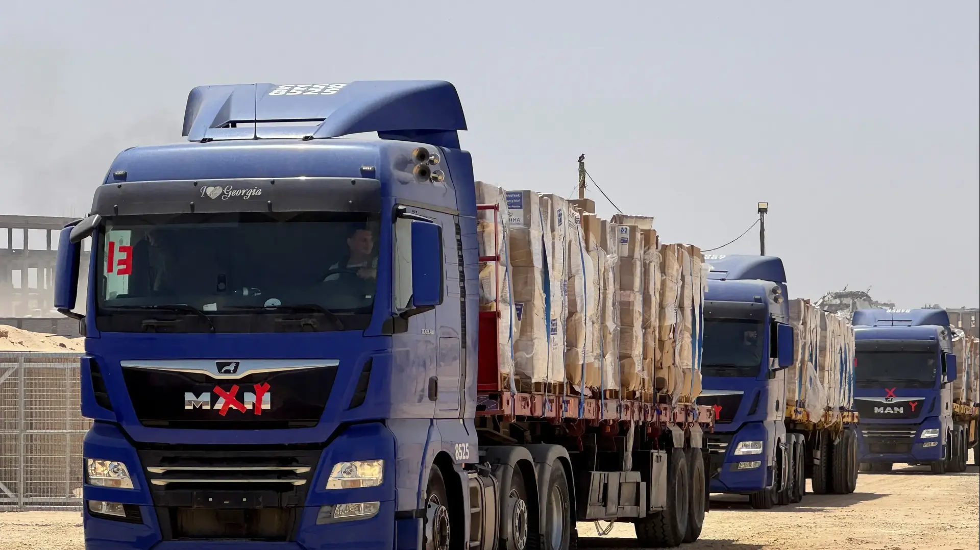 משאיות סיוע הומניטרי בעזה, 27 במאי 2025