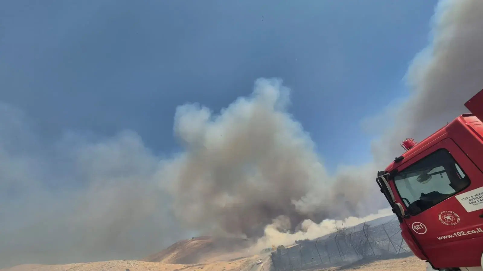 מאמצי כיבוי השריפה במבוא חמה מאמצי כיבוי השריפה במבוא חמה