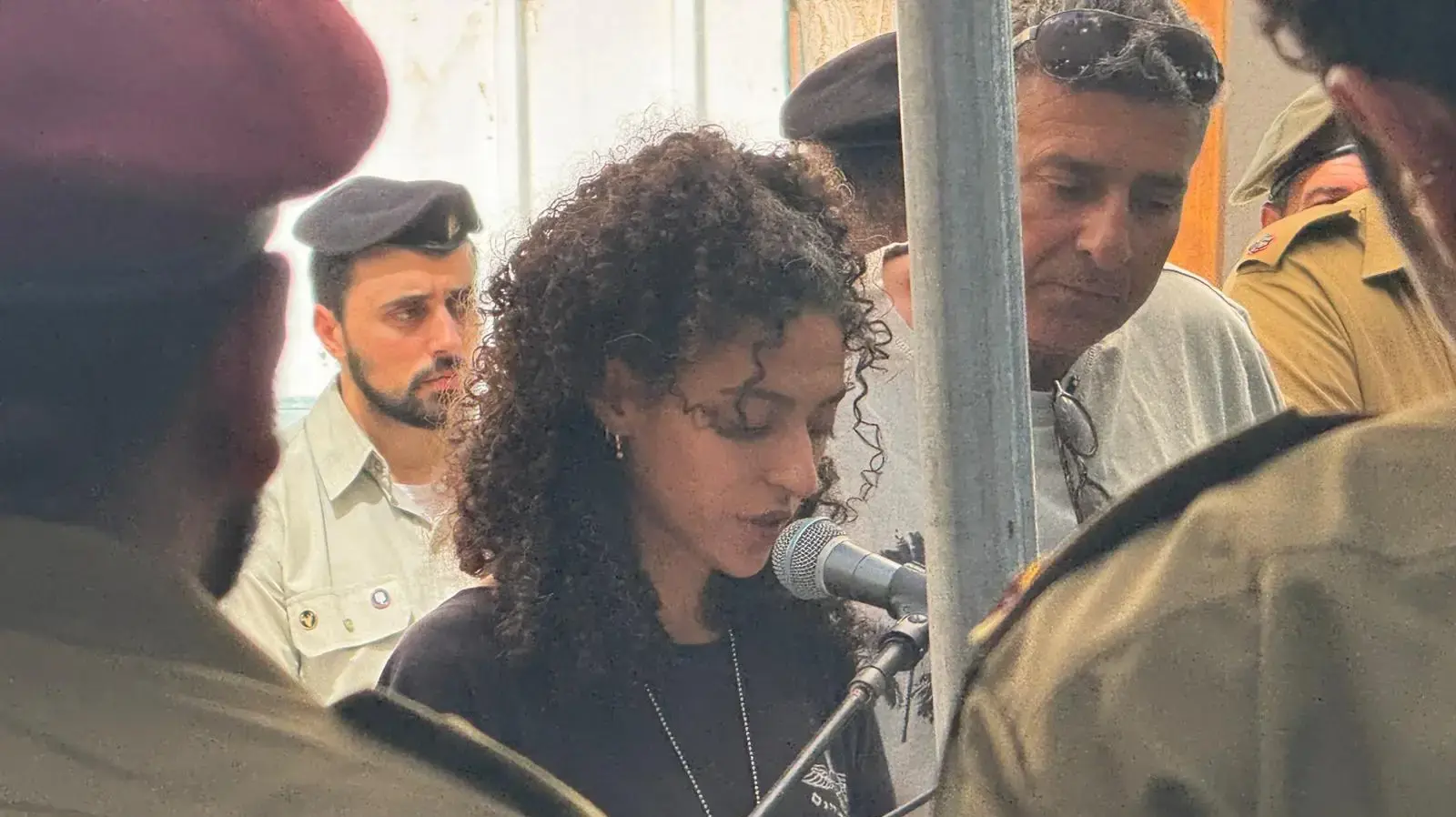 הלווית החייל אלון פרקס, בית העלמין הצבאי פרדס חנה. 5 ביוני 2025 הלווית החייל אלון פרקס, בית העלמין הצבאי פרדס חנה. 5 ביוני 2025