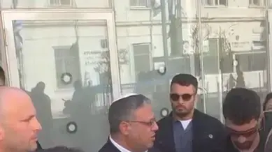 איתמר בן גביר מחוץ לדיון בעניינו של עופר כסיף, בימ"ש השלום ירושלים, 9 ביוני 2025
