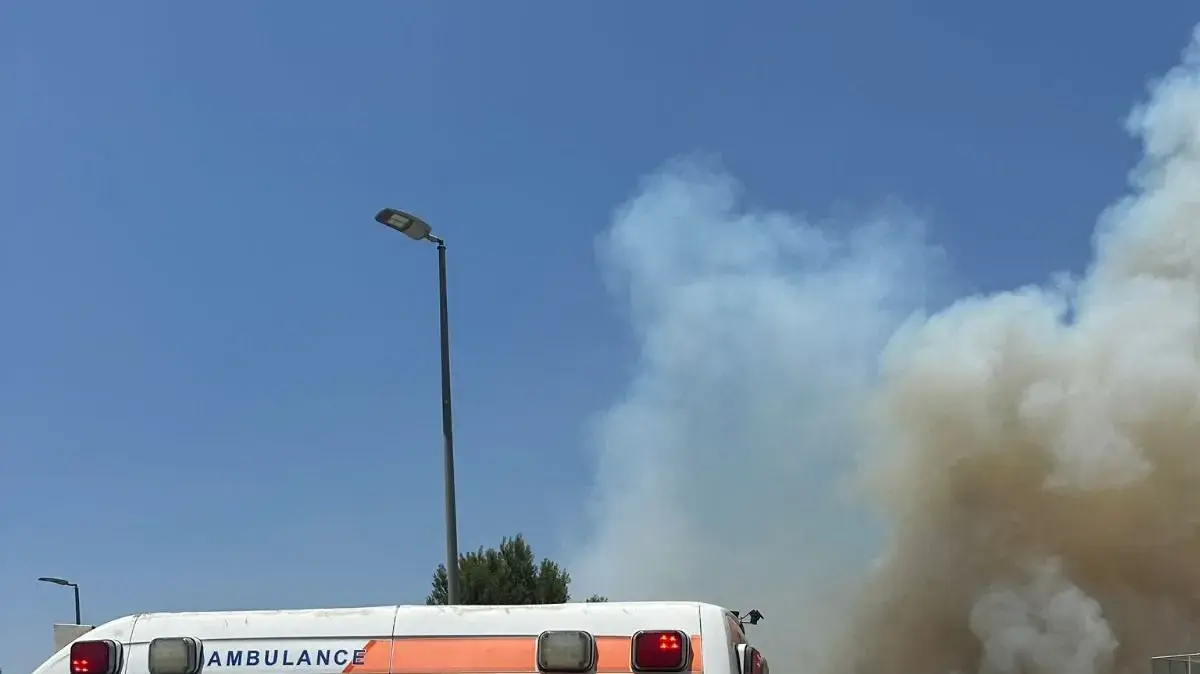 שריפת חורש , יער כרמית, סמוך לשכונת קריית היובל בירושלים שריפת חורש , יער כרמית, סמוך לשכונת קריית היובל בירושלים