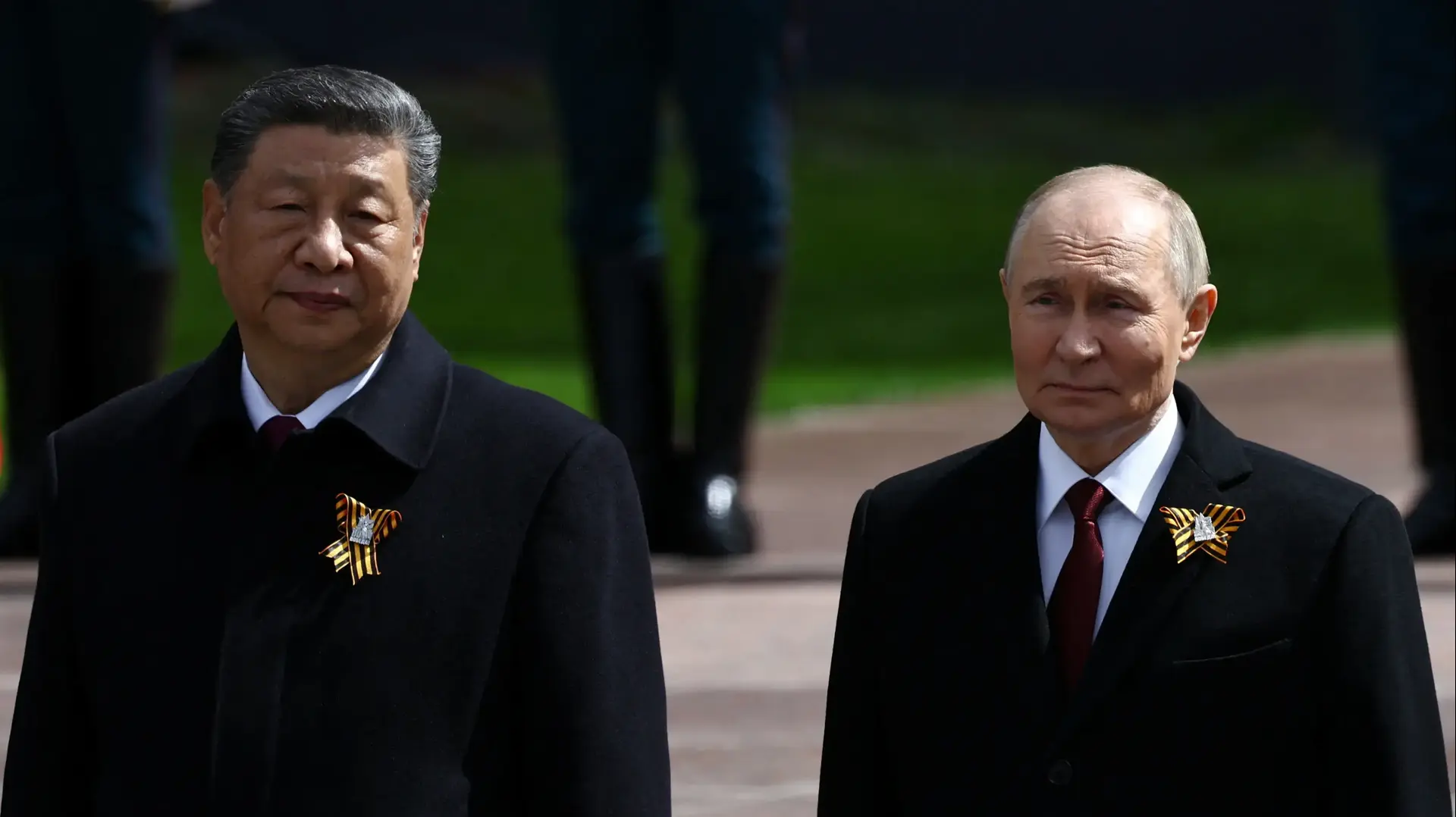 Russian President Vladimir Putin and Chinese President Xi Jinping attend a flower-laying ceremony at the Tomb of the Unknown Soldier on Victory Day, marking the 80th anniversary of the victory over Nazi Germany in World War Two, in central Moscow, Russia, May 9, 2025. REUTERS/Evgenia Novozhenina
Russian President Vladimir Putin and Chinese President Xi Jinping attend a flower-laying ceremony at the Tomb of the Unknown Soldier on Victory Day, marking the 80th anniversary of the victory over Nazi Germany in World War Two, in central Moscow, Russia, May 9, 2025. REUTERS/Evgenia Novozhenina