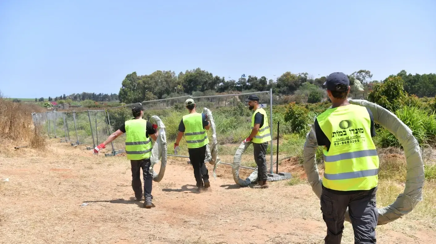הכנות לחתונת אבנר נתניהו, סמוך לחוות רונית, 11 ביוני 2025 הכנות לחתונת אבנר נתניהו, סמוך לחוות רונית, 11 ביוני 2025