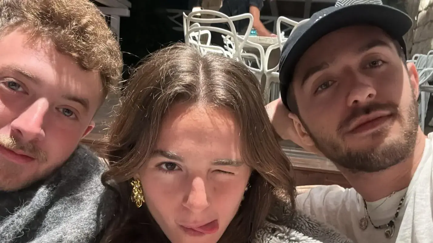 מיה רגב ובן הזוג אייל כץ עם עומר שם טוב מיה רגב ובן הזוג אייל כץ עם עומר שם טוב