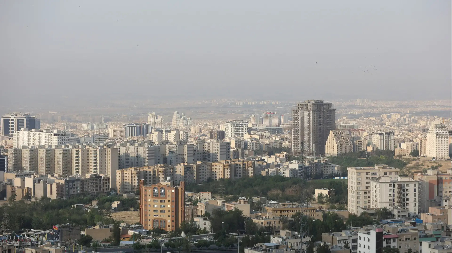 איראן בבוקר שאחרי תקיפת ישראל, טהראן, 13 ביוני 2025