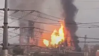 תיעוד איראני של האש בפרצה במתקן גז בבושהר תיעוד איראני של האש בפרצה במתקן גז בבושהר