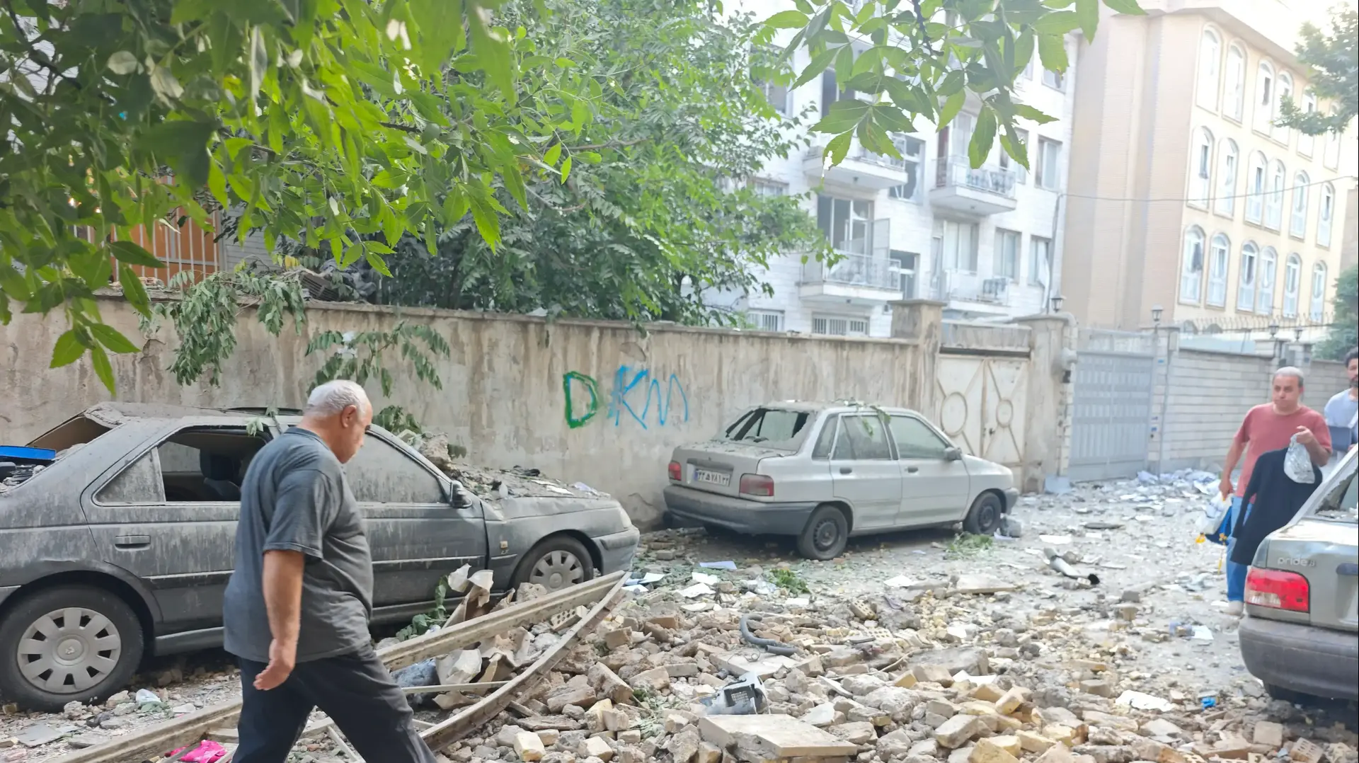 טהראן אחרי הפצצה ישראלית טהראן אחרי הפצצה ישראלית