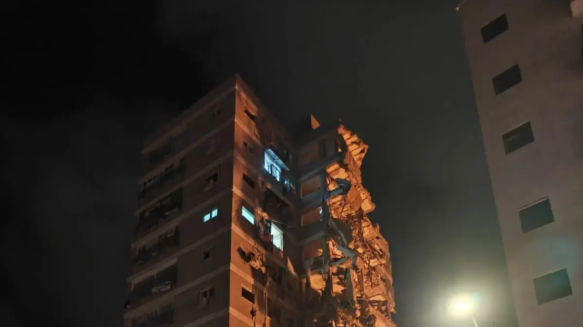 נזק שנגרם משיגור טילים מאיראן, 15 ביוני 2025 נזק שנגרם משיגור טילים מאיראן, 15 ביוני 2025