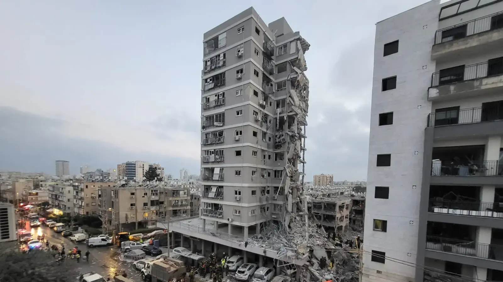 פגיעה ישירה בבנין משיגור טילים מאיראן, 15 ביוני 2025 פגיעה ישירה בבנין משיגור טילים מאיראן, 15 ביוני 2025