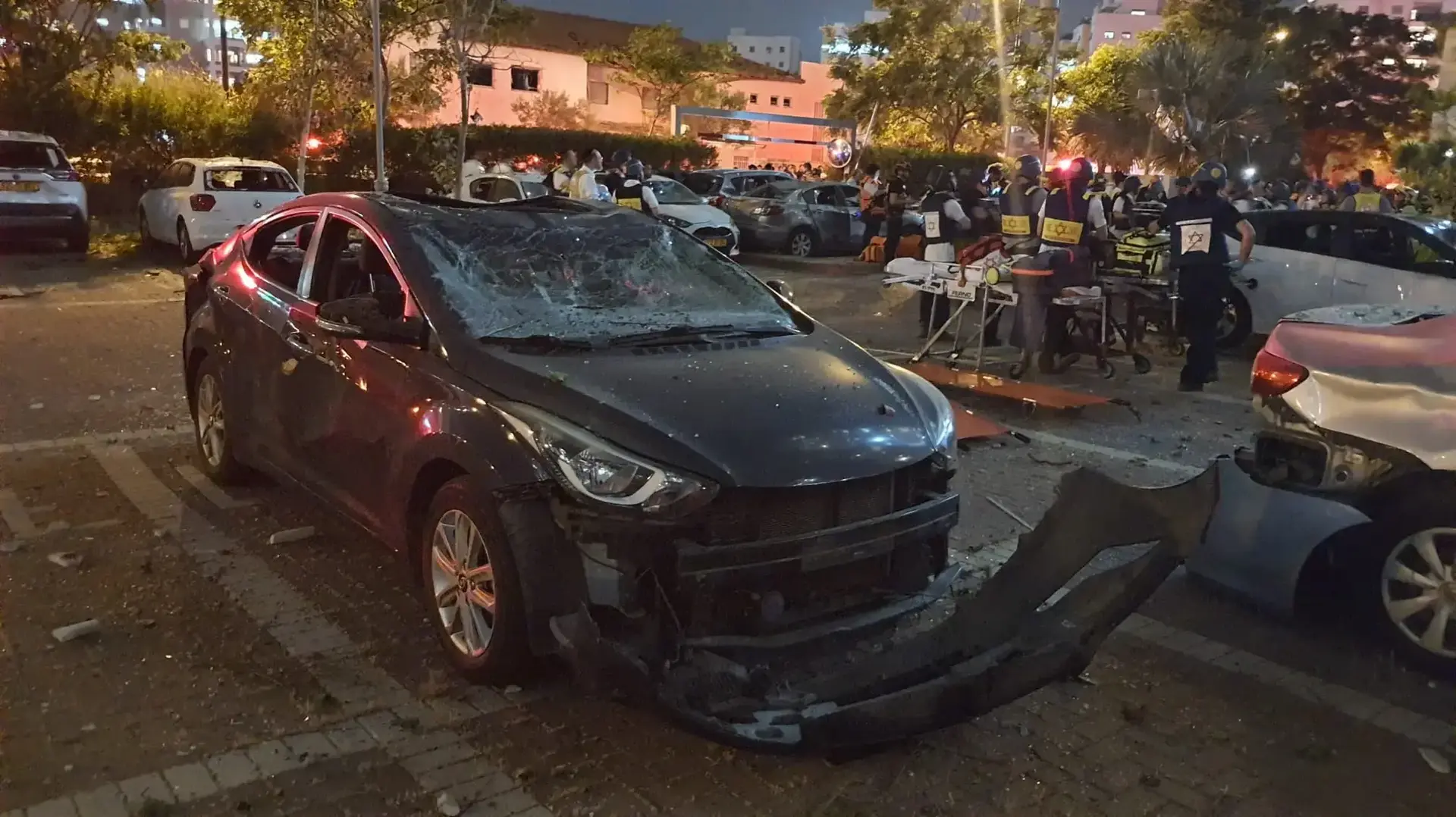 זירת נפילה טילים ששוגרו מאיראן,16 ביוני 2025