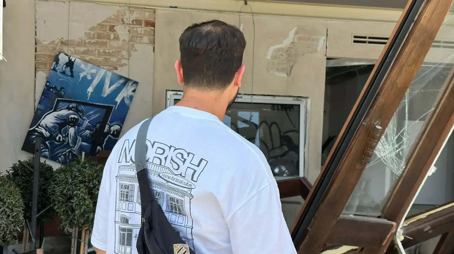 יובל כהן, בעל בית הקפה נוריש שניזוק מפגיעת טיל מאיראן, 16 ביוני 2025 יובל כהן, בעל בית הקפה נוריש שניזוק מפגיעת טיל מאיראן, 16 ביוני 2025