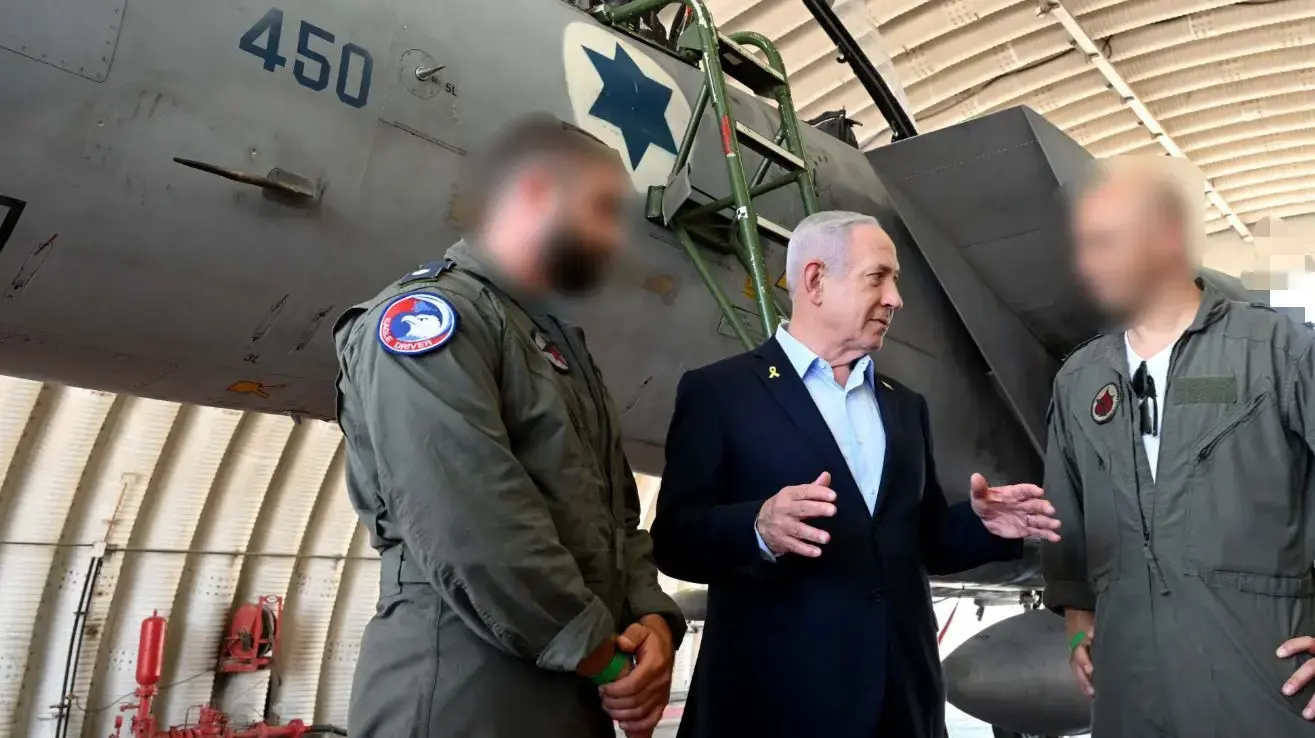 ראש הממשלה בנימין נתניהו בביקור בתל נוף, 16 ביוני 2025 ראש הממשלה בנימין נתניהו בביקור בתל נוף, 16 ביוני 2025