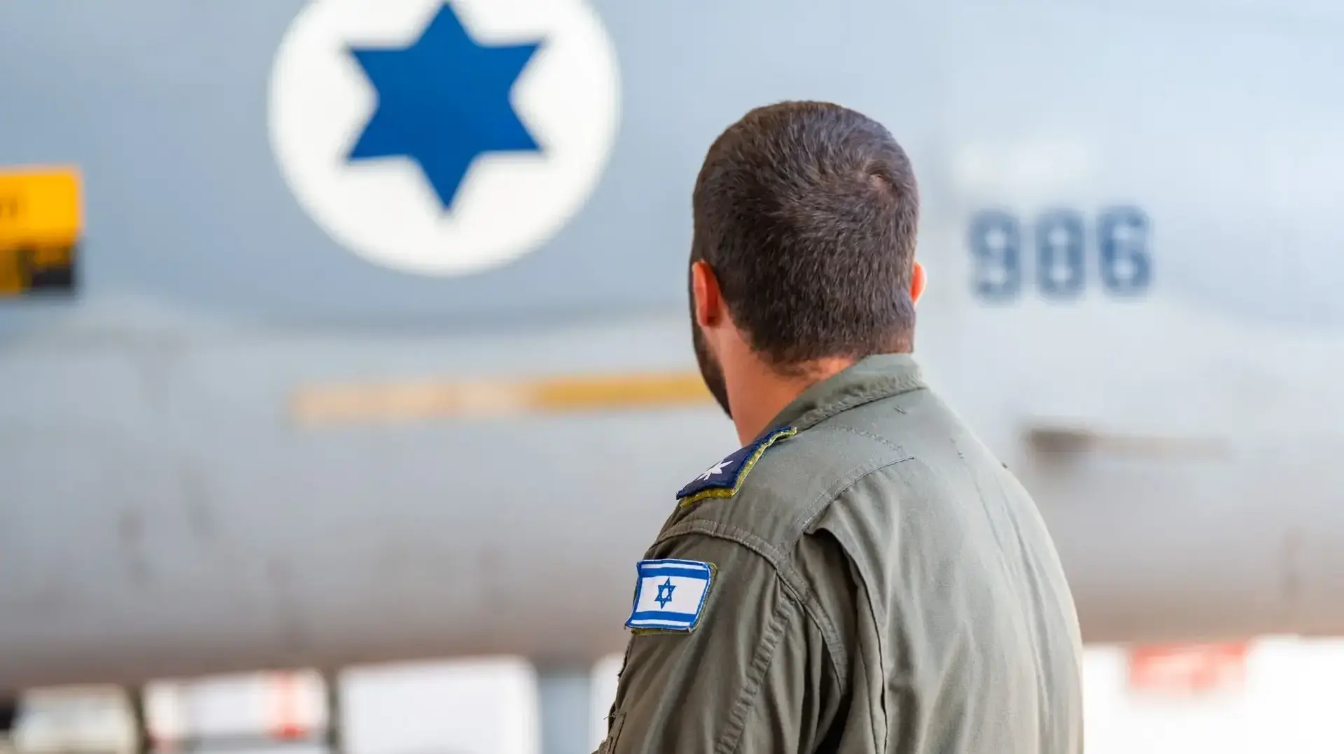 טייס שתקף באיראן חיל האוויר. 16 ביוני 2025 טייס שתקף באיראן חיל האוויר. 16 ביוני 2025