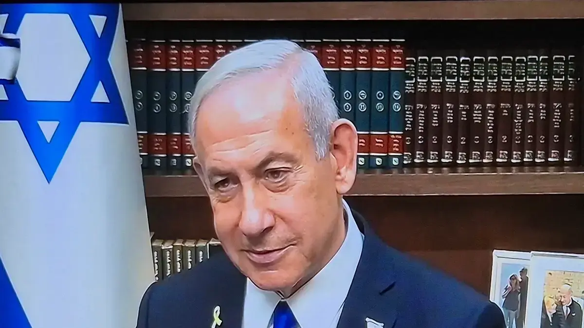 ביבי מתראיין לערוץ 14 ביבי מתראיין לערוץ 14