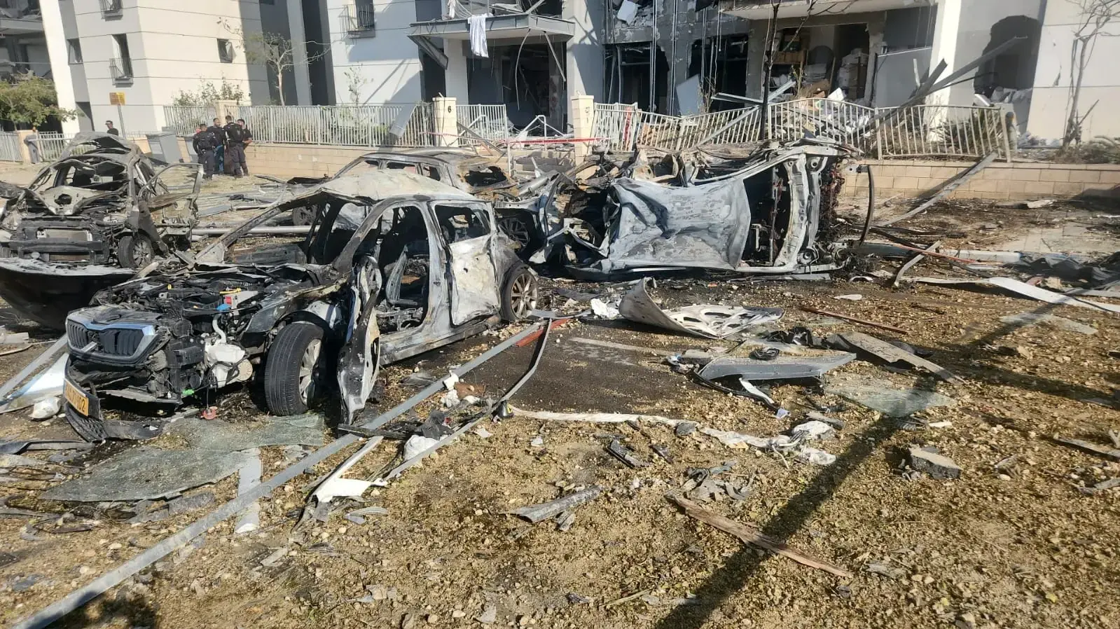 פגיעה מנפילת טיל ששוגר מאיראן, 20 ביוני 2025 פגיעה מנפילת טיל ששוגר מאיראן, 20 ביוני 2025