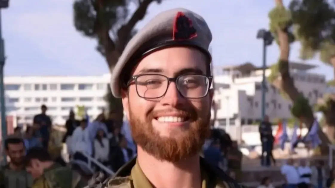 אלון דוידוב אלון דוידוב