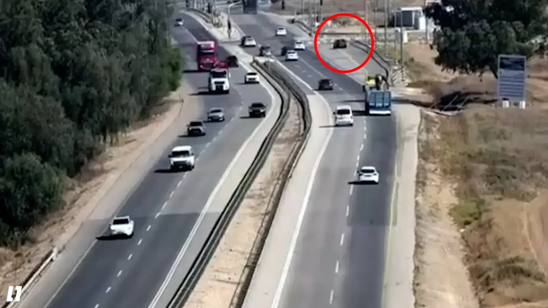 אישה גנבה רכב שננטש על יד בעליו שרץ למרחב מוגן