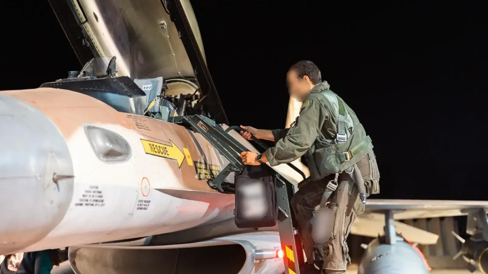 פעילות חיל האוויר במהלך מבצע 'עם כלביא' פעילות חיל האוויר במהלך מבצע 'עם כלביא'