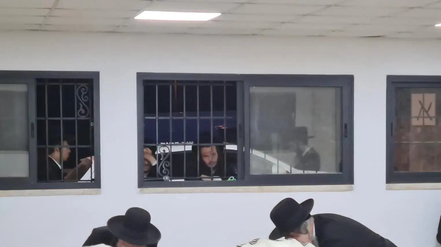 הלוויית האחים יוסף דוד (18)ומשה מרדכי (12) אלחדד שנהרגו באסון מירון
1 במאי 2021 הלוויית האחים יוסף דוד (18)ומשה מרדכי (12) אלחדד שנהרגו באסון מירון
1 במאי 2021