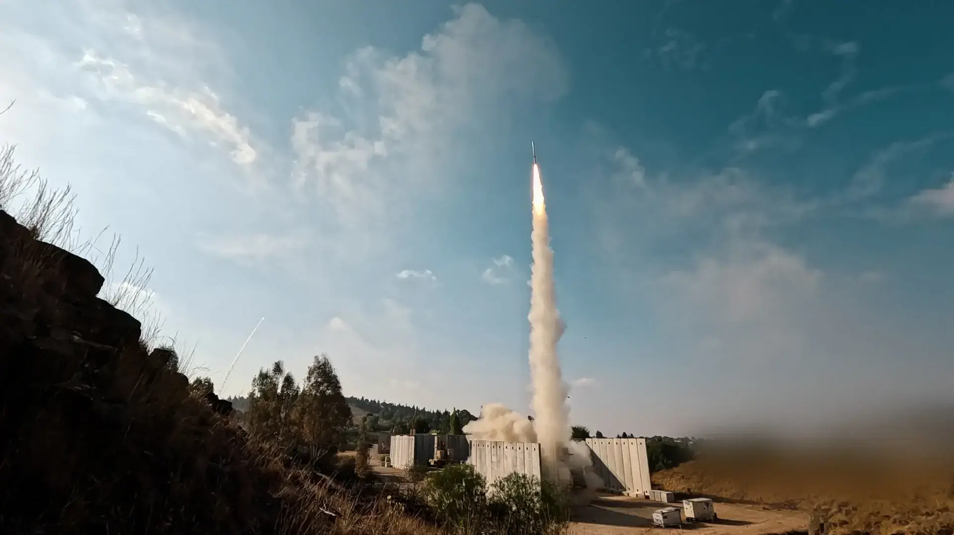 פעילות מערכות ההגנה האווירית במהלך מבצע ׳עם כלביא׳ פעילות מערכות ההגנה האווירית במהלך מבצע ׳עם כלביא׳