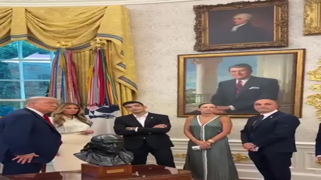 עידן אלכסנדר פוגש את דונלד טראמפ