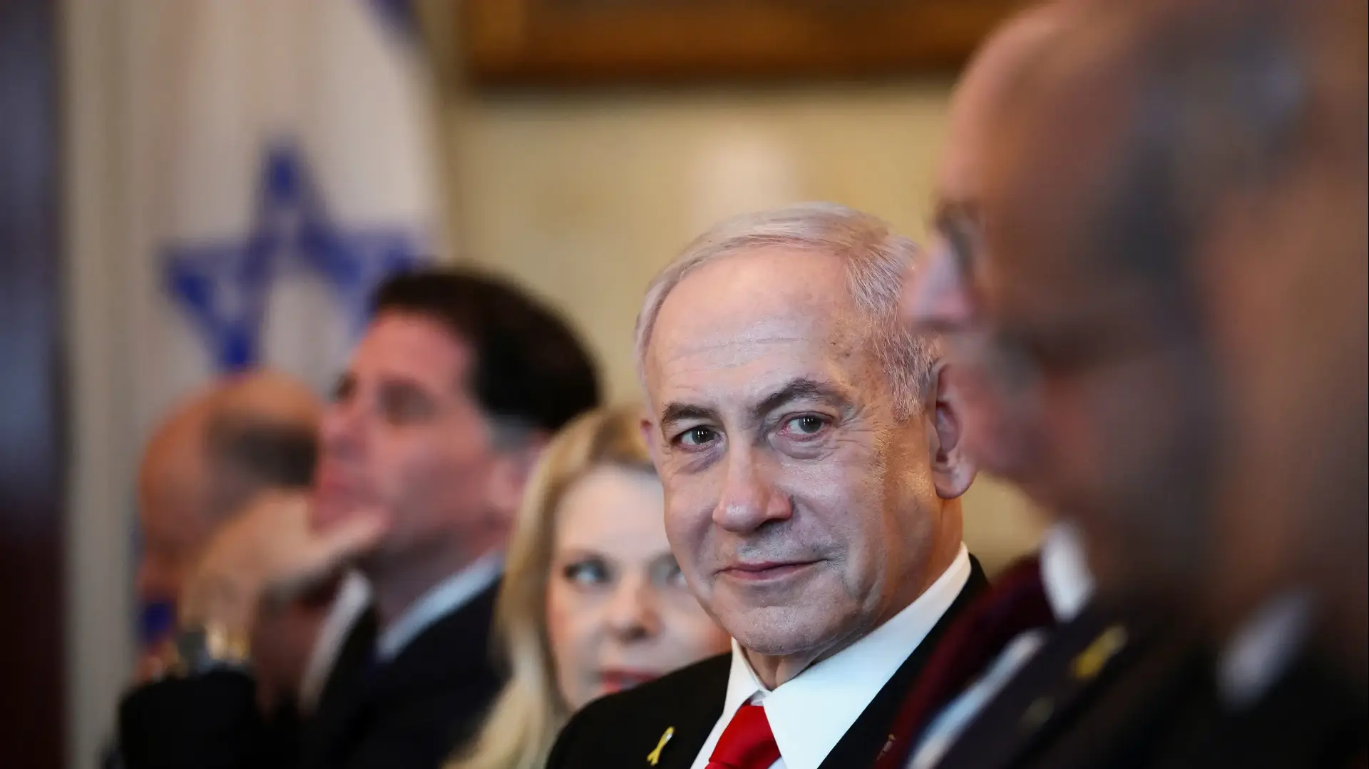 ראש הממשלה בנימין נתניהו בפגישה עם נשיא ארה״ב דונלד טראמפ בבית הלבן, 8 ביולי 2024 ראש הממשלה בנימין נתניהו בפגישה עם נשיא ארה״ב דונלד טראמפ בבית הלבן, 8 ביולי 2024