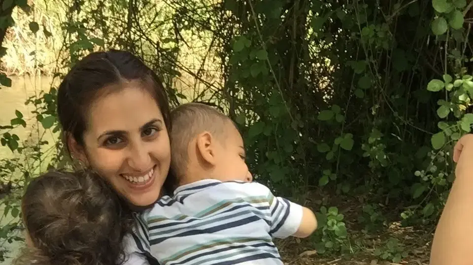 יפית פוריאן שנרצחה בידי בעלה לצד ילדיה יפית פוריאן שנרצחה בידי בעלה לצד ילדיה
