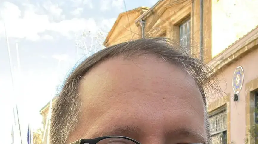 יוסי רובינפלד, מתלונן נגד חיים רוטר יוסי רובינפלד, מתלונן נגד חיים רוטר