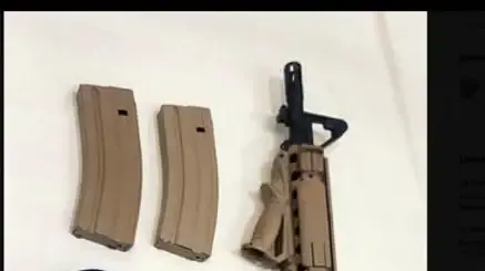 כלי נשק שמוכרים סוחרים הקשורים לחות'ים לרשתות החברתיות כלי נשק שמוכרים סוחרים הקשורים לחות'ים לרשתות החברתיות