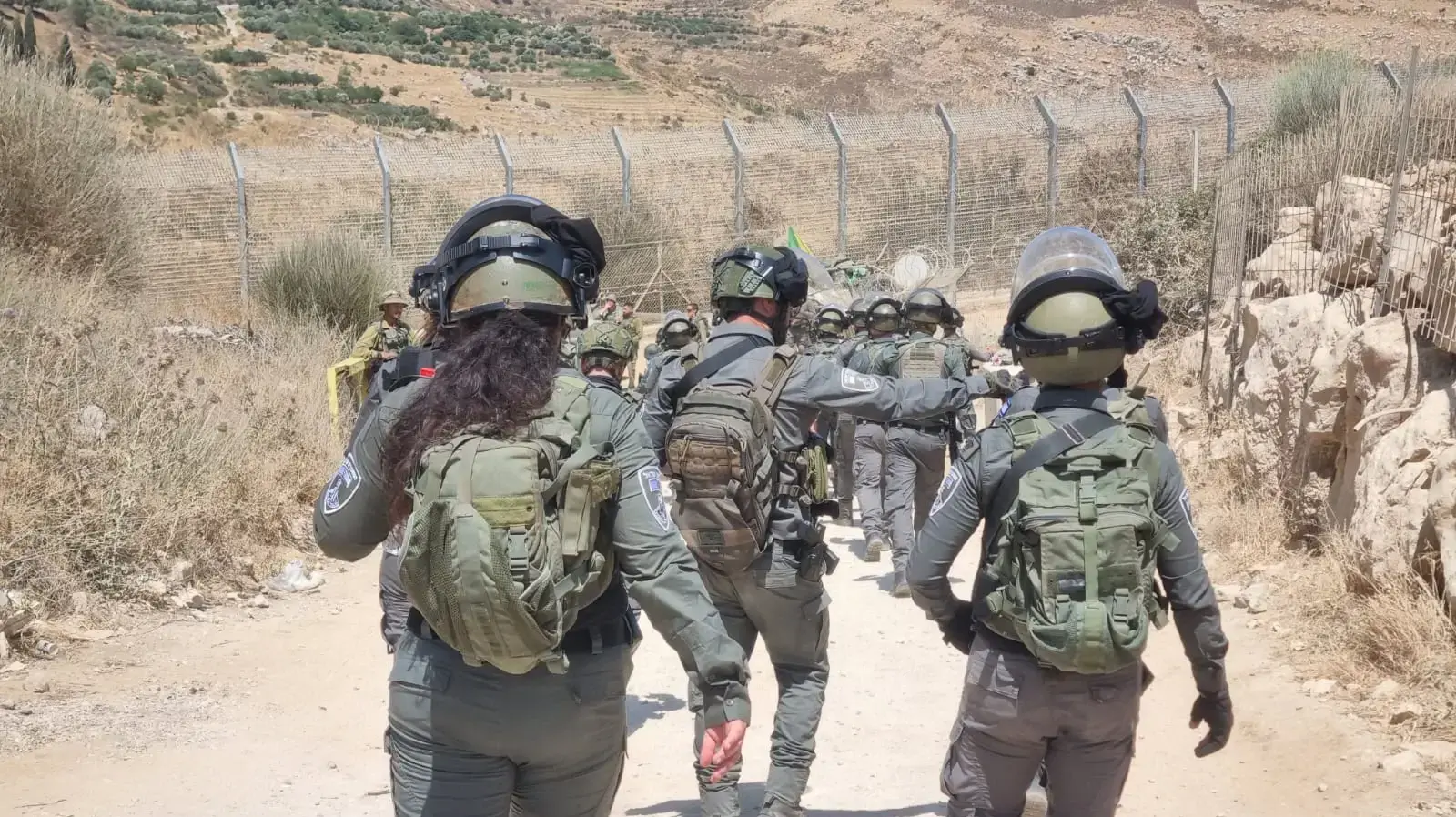 כוחות צה"ל סמוך לגדר גבול בין סוריה לישראל, 16 ביולי 2025 כוחות צה"ל סמוך לגדר גבול בין סוריה לישראל, 16 ביולי 2025