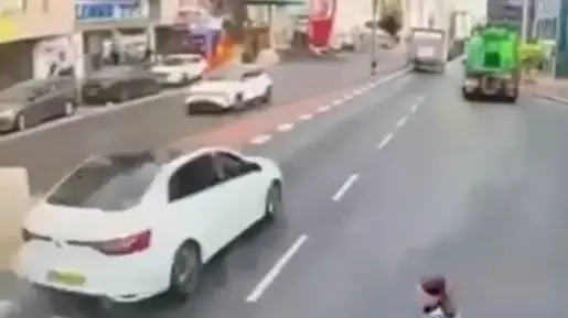 ילדה חצתה כביש ונדרסה על ידי אופנוע, בני ברק,13 ביולי 2025 ילדה חצתה כביש ונדרסה על ידי אופנוע, בני ברק,13 ביולי 2025