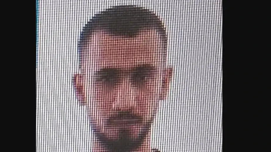 איתור דרוש לחקירה
בהמשך לחשד לאירוע פח"ע הבוקר סמוך לכפר יונה, המשטרה מנהלת מצוד אחר חשוד. איתור דרוש לחקירה
בהמשך לחשד לאירוע פח"ע הבוקר סמוך לכפר יונה, המשטרה מנהלת מצוד אחר חשוד.