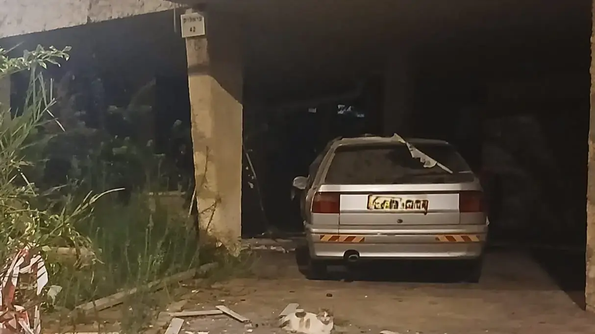 זירת פיצוץ המטען בחולון זירת פיצוץ המטען בחולון