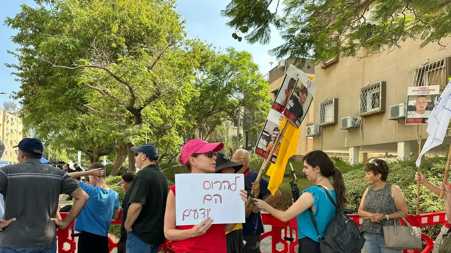 אירוע הריסת בתים שנפגעו מטיל ששוגר מאיראן, חולון, 28 ביולי 2025