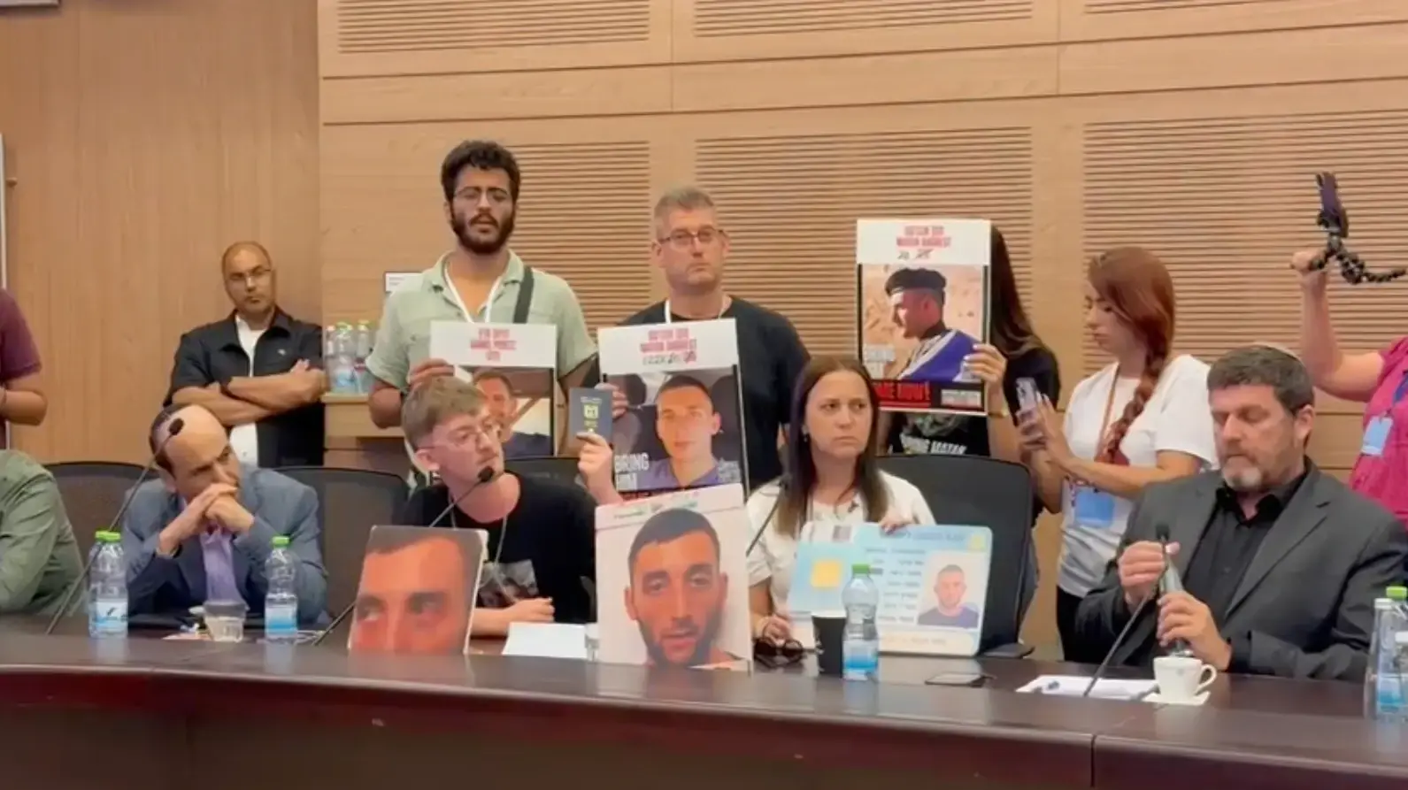 אח החייל החטוף מתן אנגרסט קיבל צו גיוס