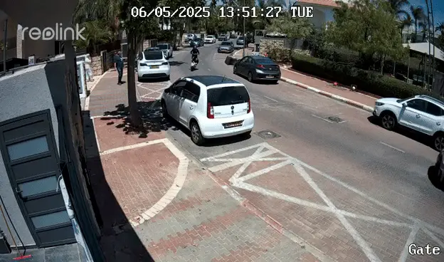 בנות 13 התנגשו ברכב חונה ודורשות מיליונים מחברת הביטוח של הנהגים בנות 13 התנגשו ברכב חונה ודורשות מיליונים מחברת הביטוח של הנהגים