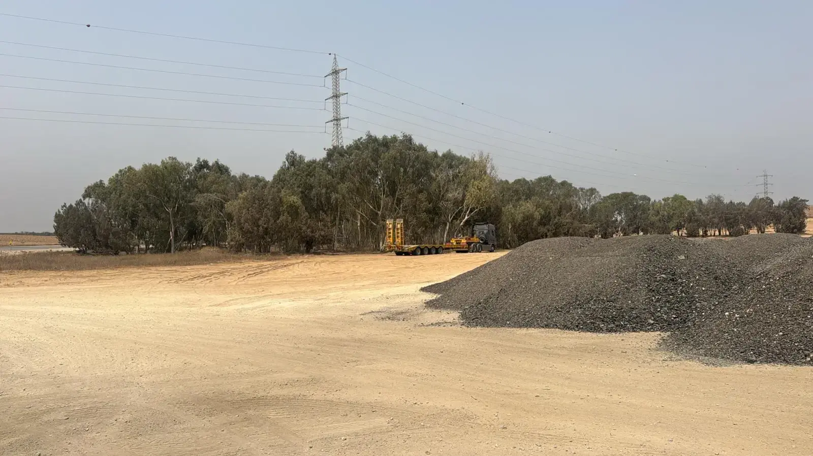 אחרי שנים שהיה סגור - בקרוב הכביש המוביל לקיבוץ נחל עוז יפתח מחדש אחרי שנים שהיה סגור - בקרוב הכביש המוביל לקיבוץ נחל עוז יפתח מחדש