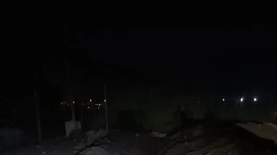 בעקבות ירי בסכסוך בין חמולות , מאות תושבים נשארו ללא חשמל. 17 באוגוסט 2025 בעקבות ירי בסכסוך בין חמולות , מאות תושבים נשארו ללא חשמל. 17 באוגוסט 2025