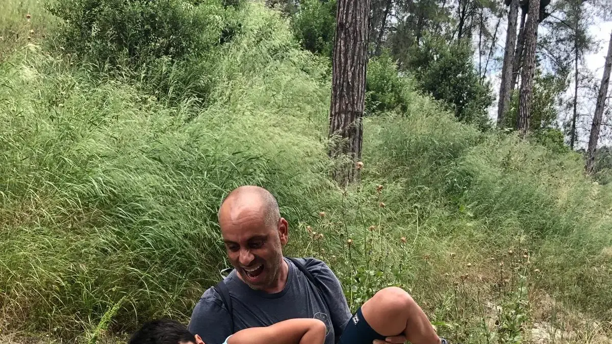 שחר ורפאל זדה שחר ורפאל זדה