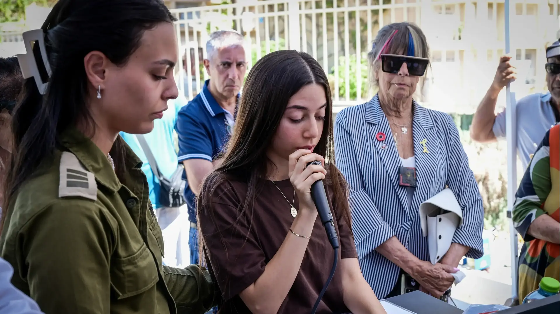 אזכרה במלאת שנה להירצחה של עדן ירושלמי, בית העלמין ירקון. 19 באוגוסט 2025 אזכרה במלאת שנה להירצחה של עדן ירושלמי, בית העלמין ירקון. 19 באוגוסט 2025