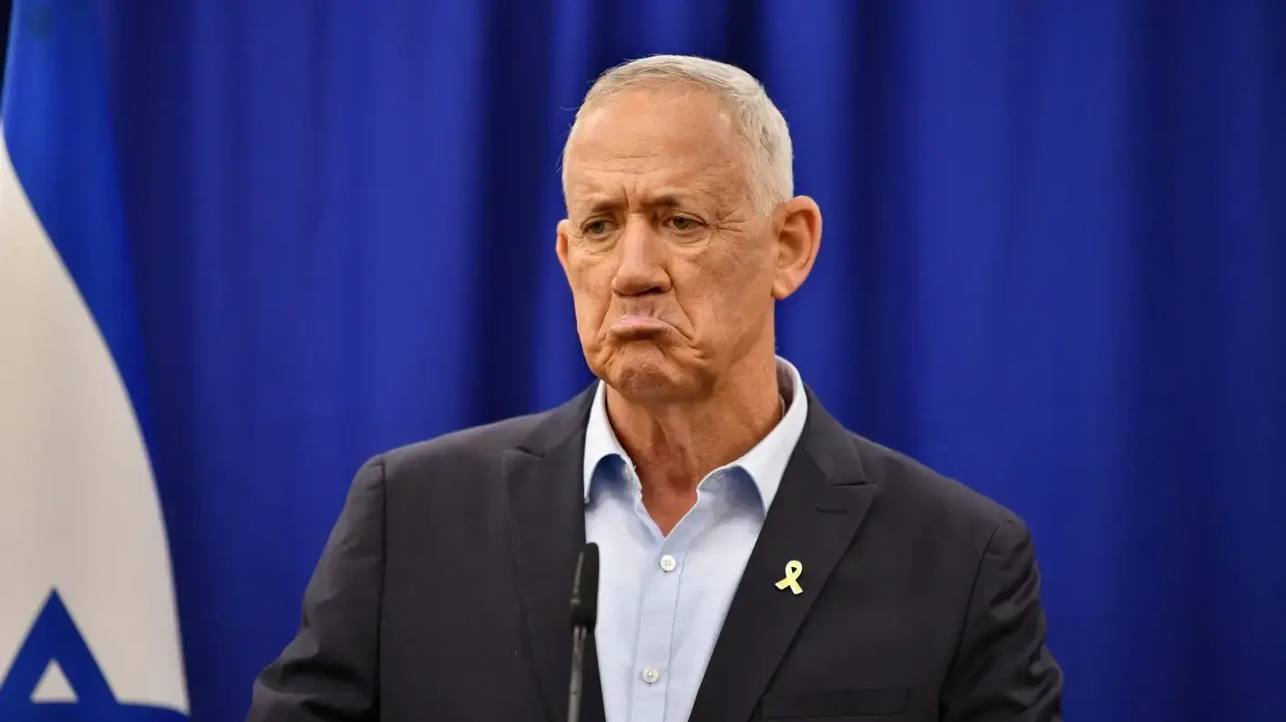 בני גנץ, 23 באוגוסט 2025