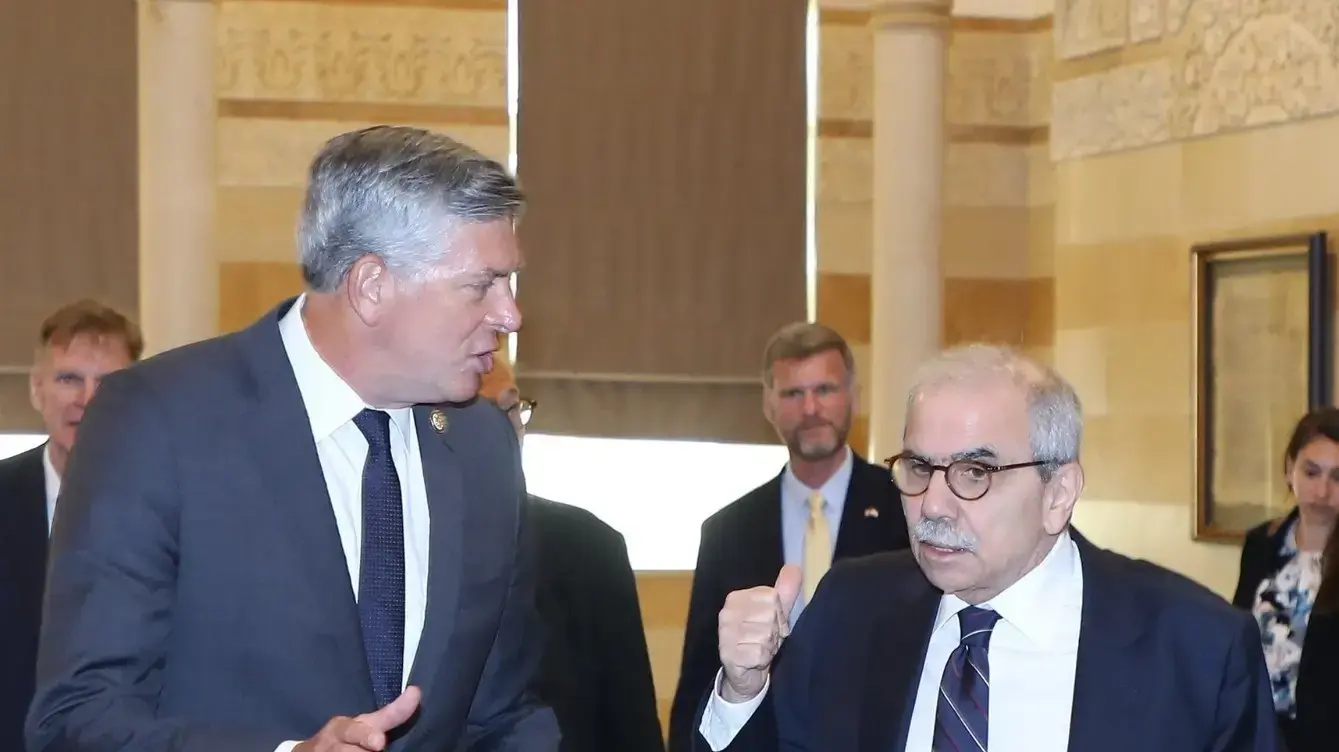 ראש ממשלת לבנון במהלך פגישה עם שני חברי קונגרס אמריקנים, 25 באוגוסט 2025 ראש ממשלת לבנון במהלך פגישה עם שני חברי קונגרס אמריקנים, 25 באוגוסט 2025