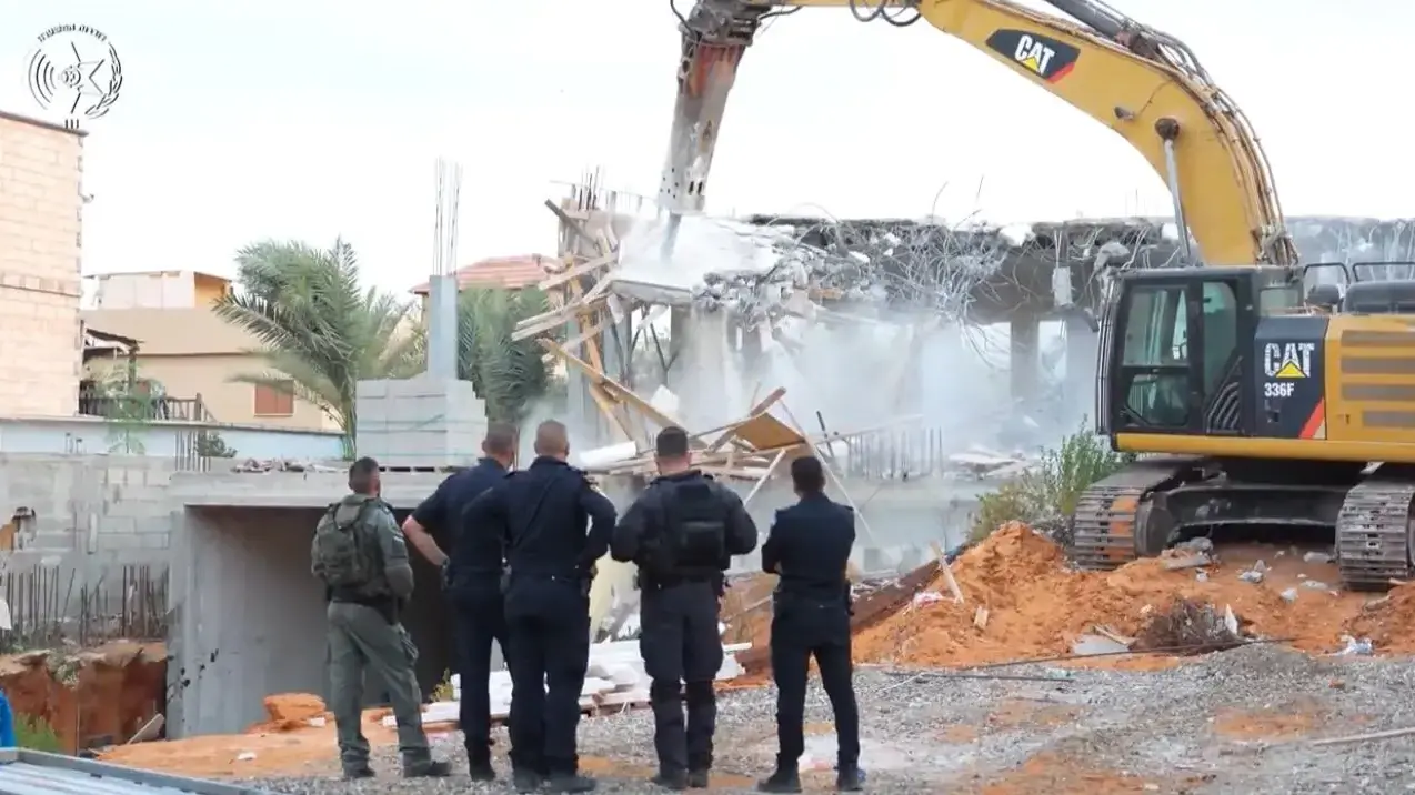 הריסת מבנה של משפחת ג’רושי בשכונת ג’ואריש, רמלה, 26 באוגוסט 2025