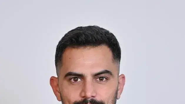 עו״ד אריאל שמול המייצג את החשודים בהלנת שב"חים עו״ד אריאל שמול המייצג את החשודים בהלנת שב"חים