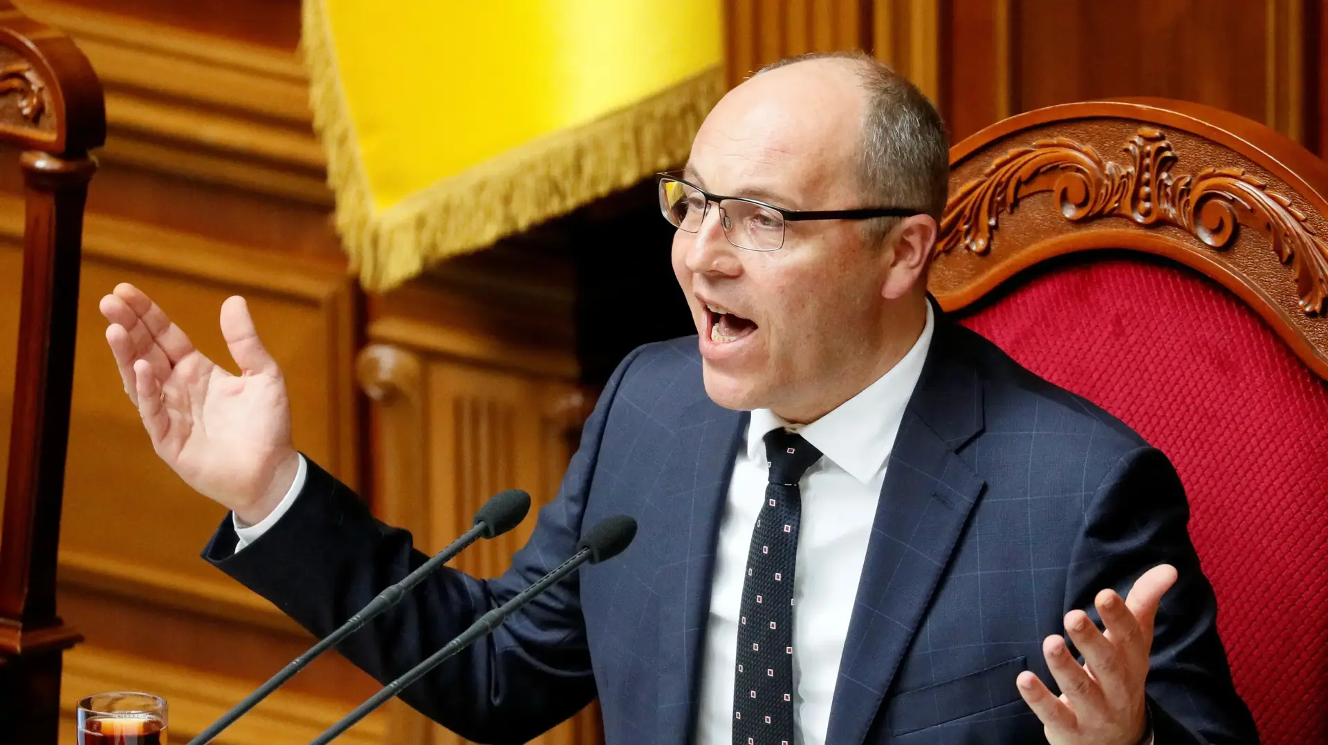 יו"ר הפרלמנט של אוקראינה לשעבר אנדריי פרובי יו"ר הפרלמנט של אוקראינה לשעבר אנדריי פרובי