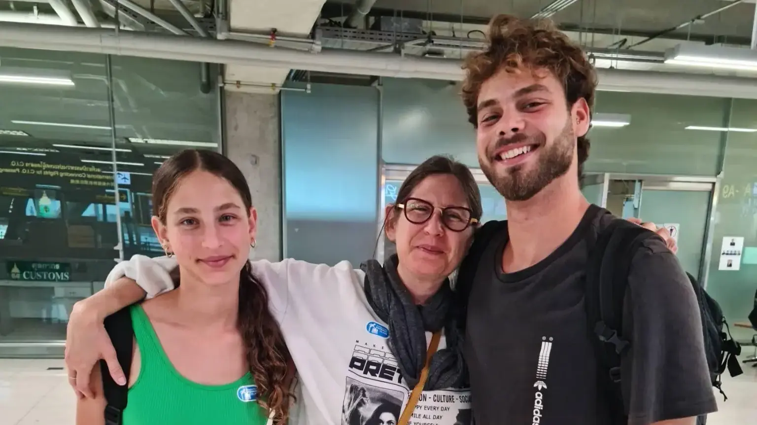 עידית אהל, אימו של החטוף אלון אהל עידית אהל, אימו של החטוף אלון אהל