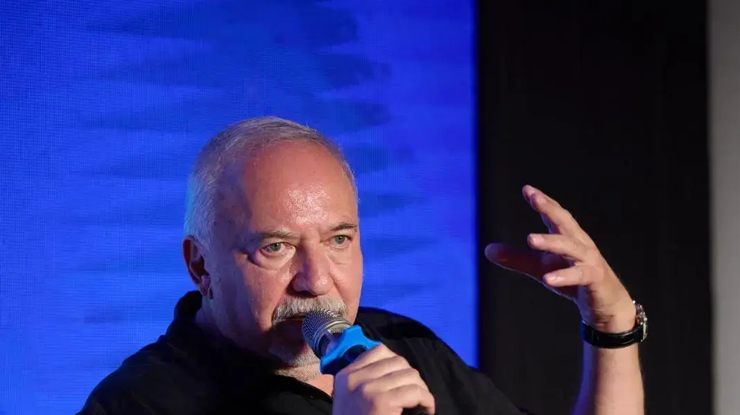 אביגדור ליברמן  בכנס העתיד הכלכלי של מטרופולין חיפה: הממשלה חייבת לקבל החלטה להפוך את השדה תעופה בחיפה לשדה תעופה בינלאומי מלא
