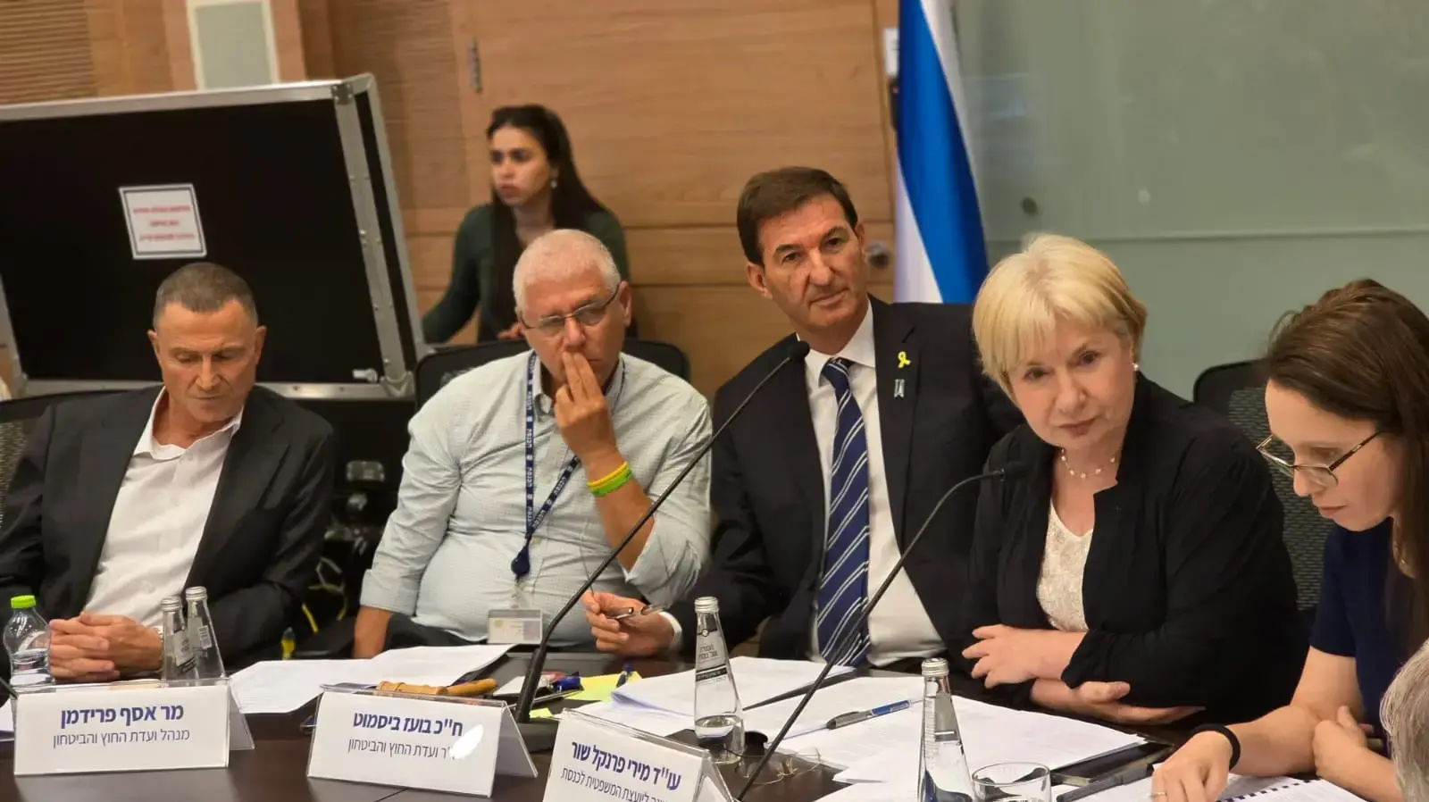 יו"ר הוועדה, ח"כ בועז ביסמוט בועדת החוץ והביטחון, 3 בספטמבר 2025 יו"ר הוועדה, ח"כ בועז ביסמוט בועדת החוץ והביטחון, 3 בספטמבר 2025