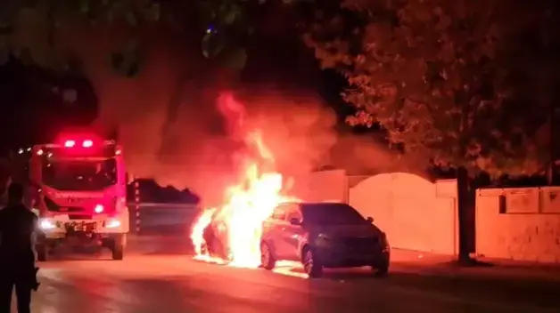 הצתת הרכבים ביישוב עומר הצתת הרכבים ביישוב עומר